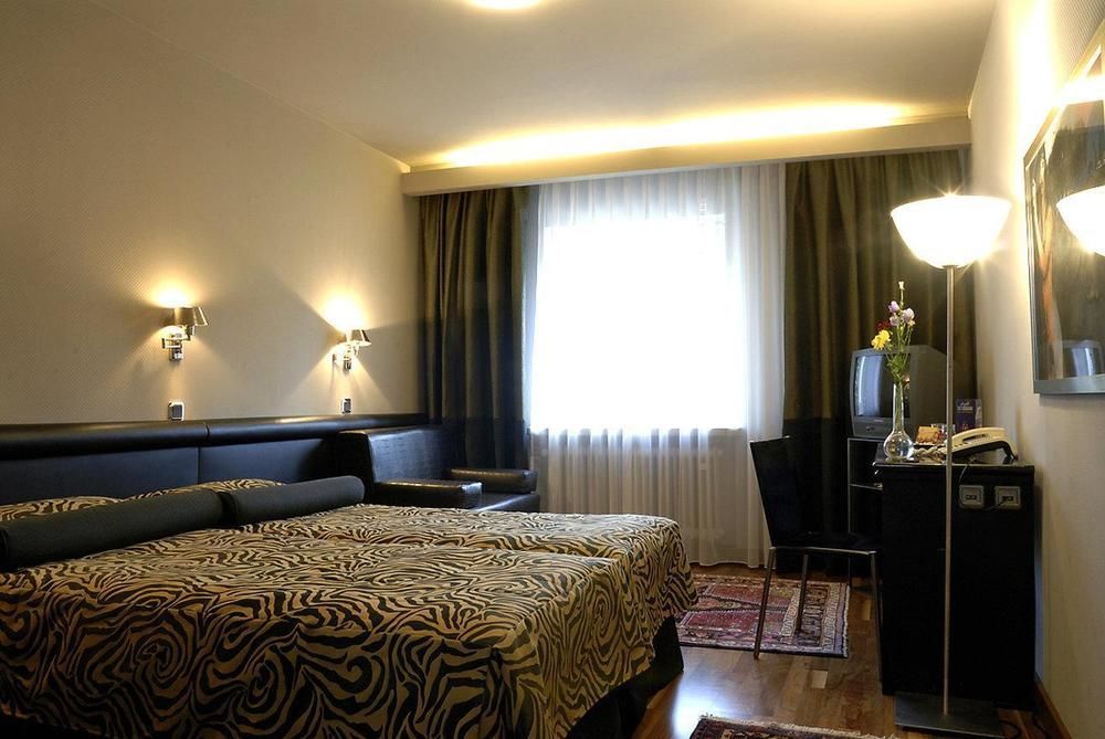 Rivoli 3*